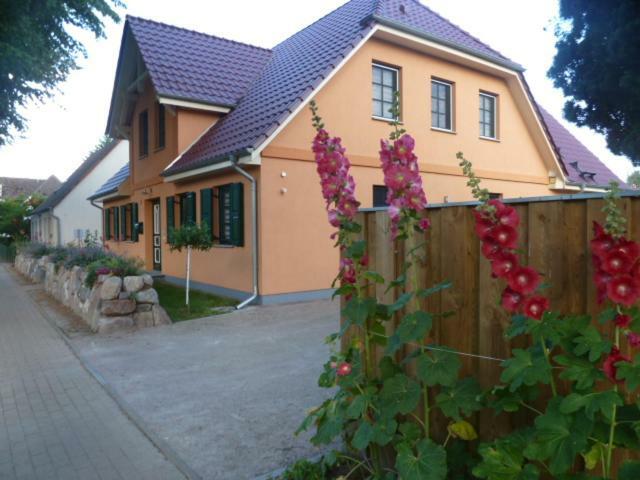 Ferienwohnung Thum Wustrow  Buitenkant foto